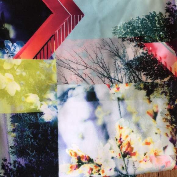 Onzie cropped geometric floral graphic leggings s/m - Picture 5 of 6